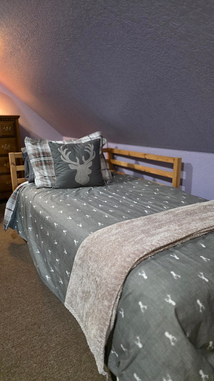 غرفة النوم 2