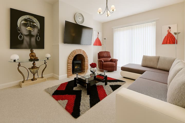 United Home+Wi-fi+ Free Parking.7 Sleeps.