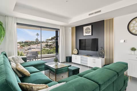 Airbnb con mejor rendimiento: Green Lux 3BR 2Bath /Spa/Pool/Gym en Fuengirola