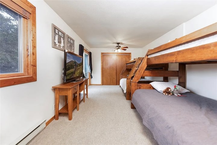 საძინებელი 4