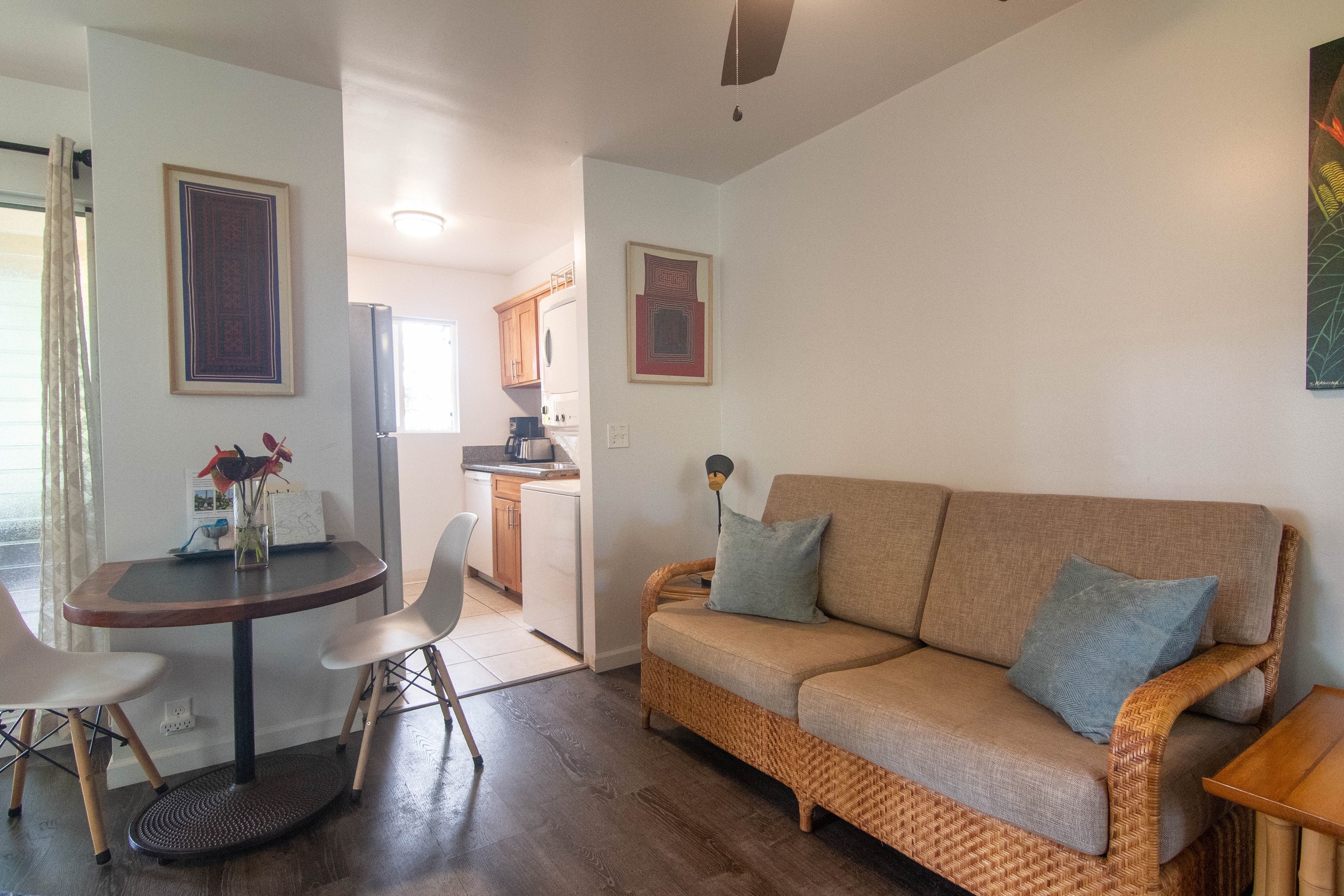 The Artists' Beach Bungalow - Image 7