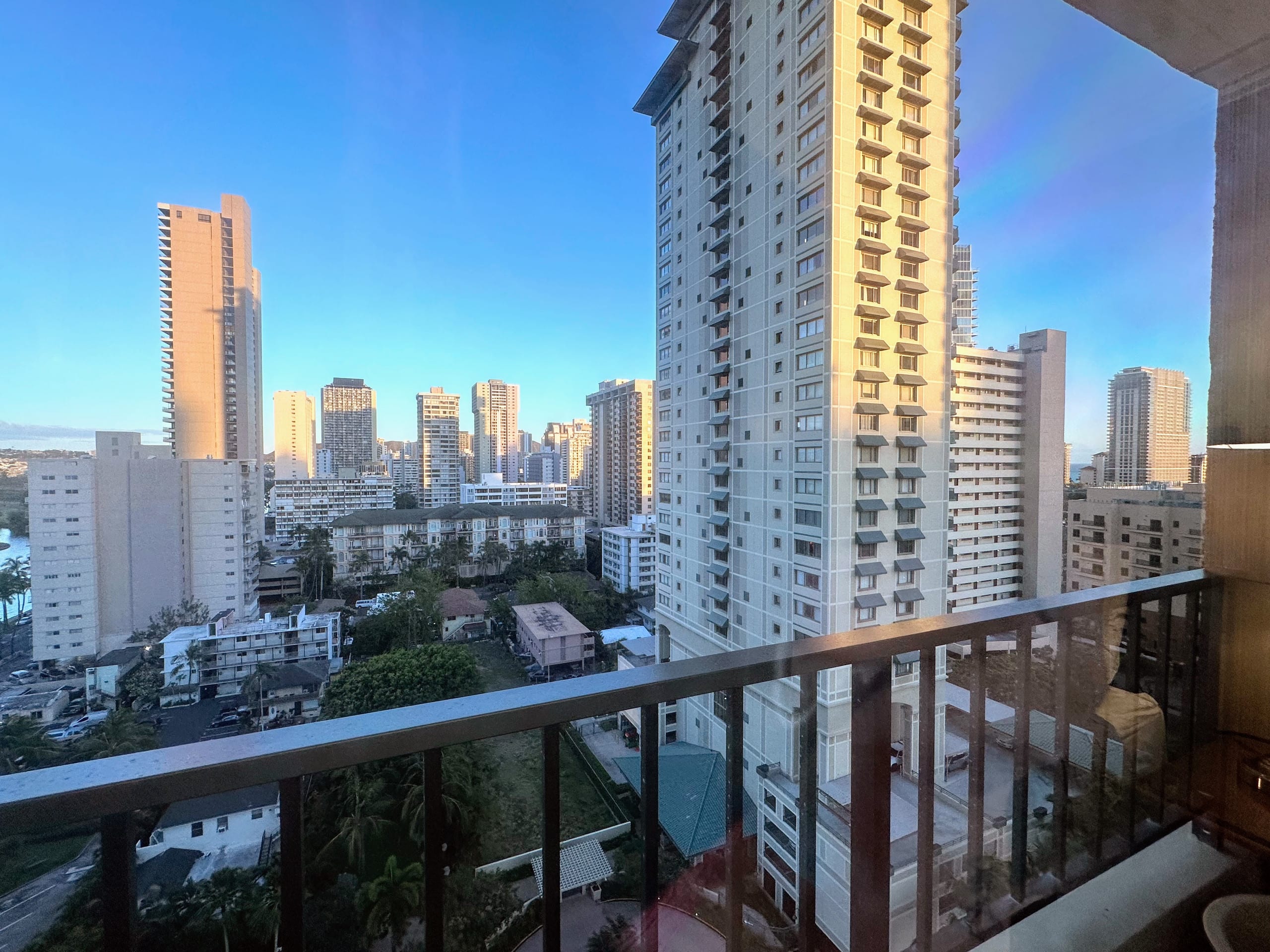 Queen Studio on 16th floor! - Image 10