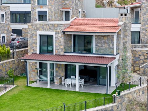 3BR Detached Private Luxury Stone Villa in Bodrum Gurece