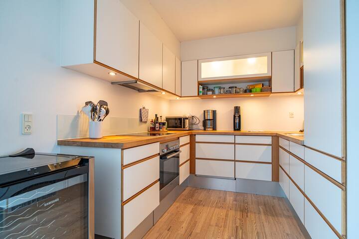 Bright & Modern – by Opera & short walk to Nyhavn gallery image 5