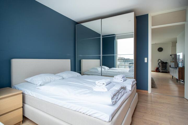 Bright & Modern – by Opera & short walk to Nyhavn gallery image 4