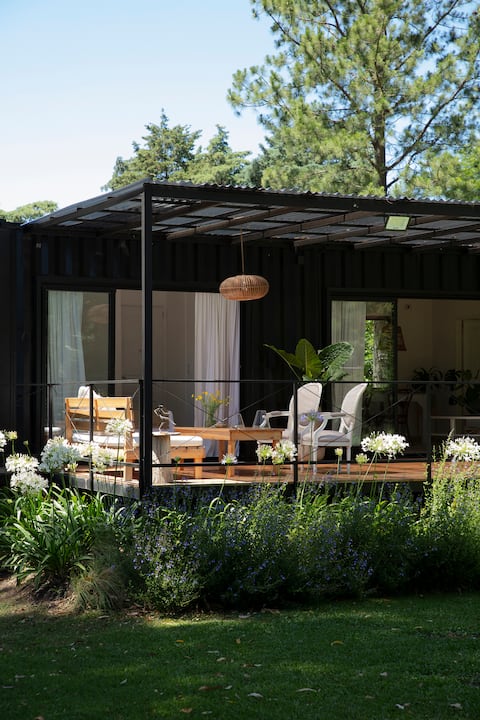 Designer Retreat: Disconnection, Peace & Nature