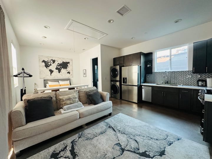 მისაღები სივრცე