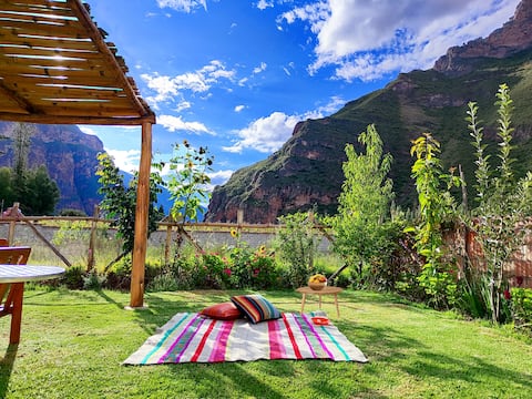 Popular Airbnb listing: Private country house, beautiful mountain view in Calca