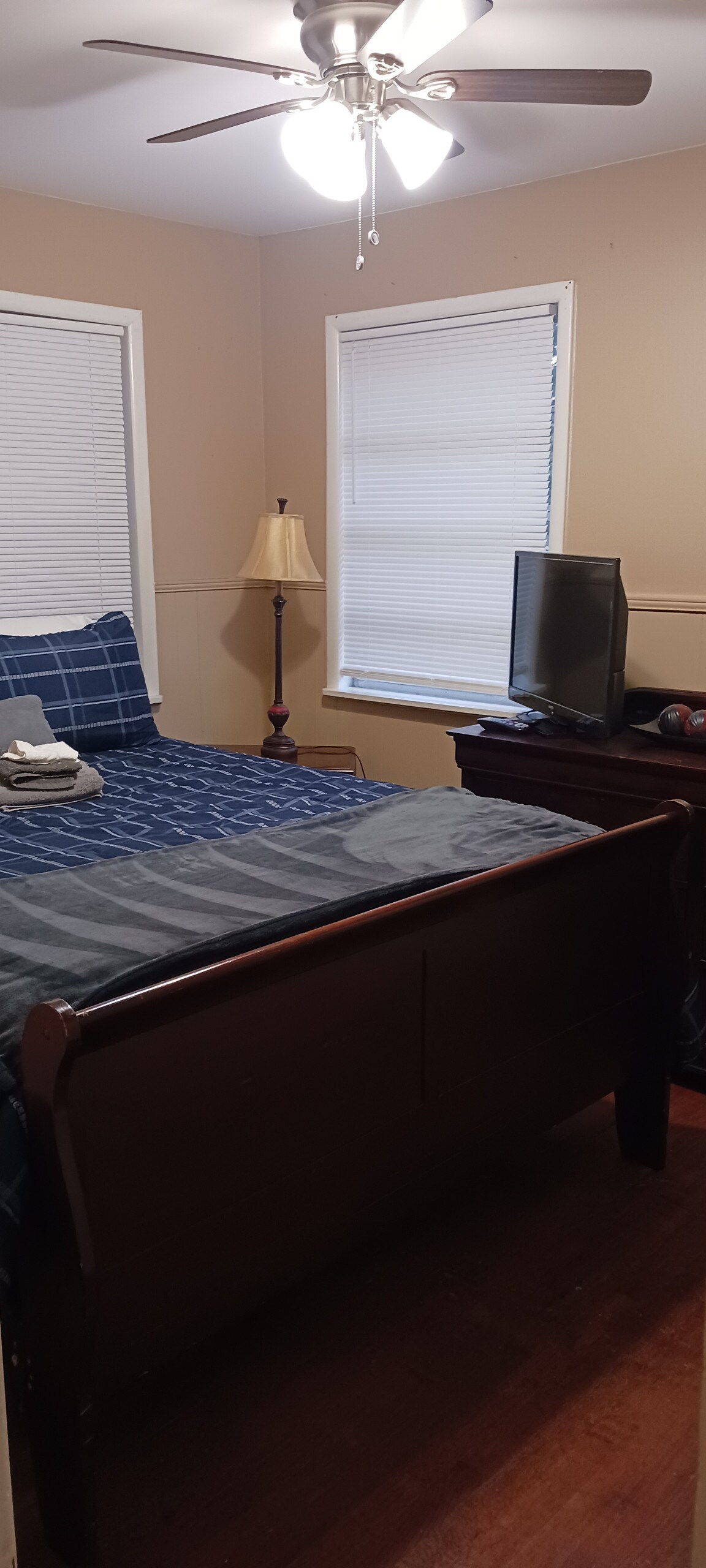 საძინებელი 4