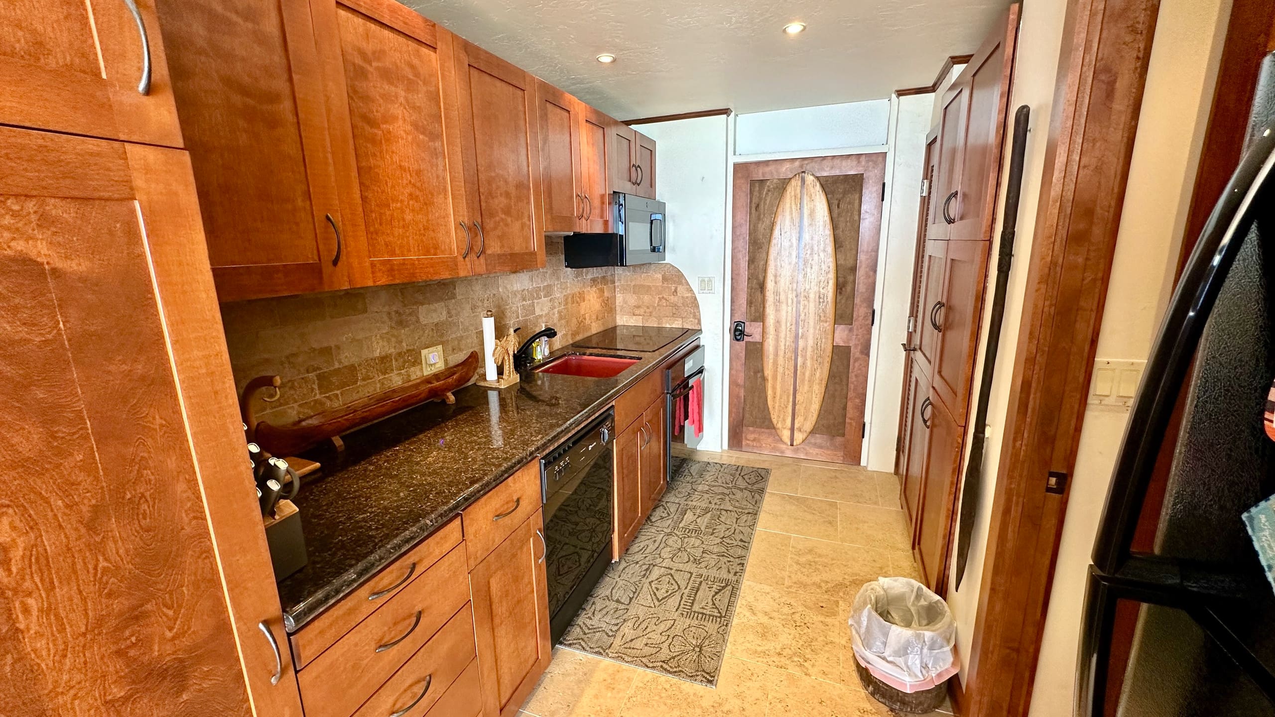 Condo in Kailua-Kona · ★4.93 · Studio · 2 beds · 1 bath - Image 39