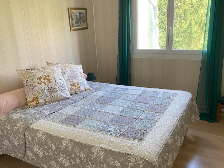 საძინებელი 3