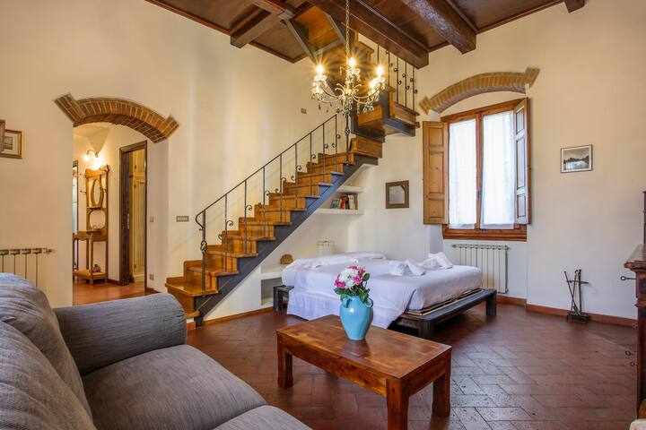 Villa Bellesi – Sweet Dreams in Florence gallery image 5