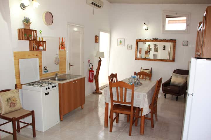 Casa Con Giardino E Cortile Recintato "300mt Mare" - Racale