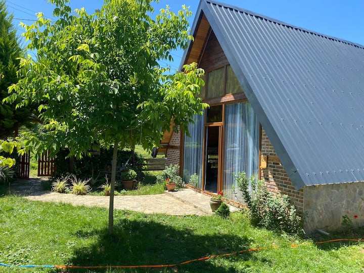 Tenora 1 cabin bungalow detached with pool
