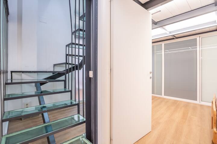 Daplace | Adele Apartment gallery image 2