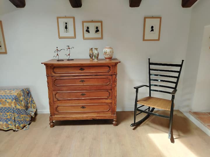 غرفة النوم 1