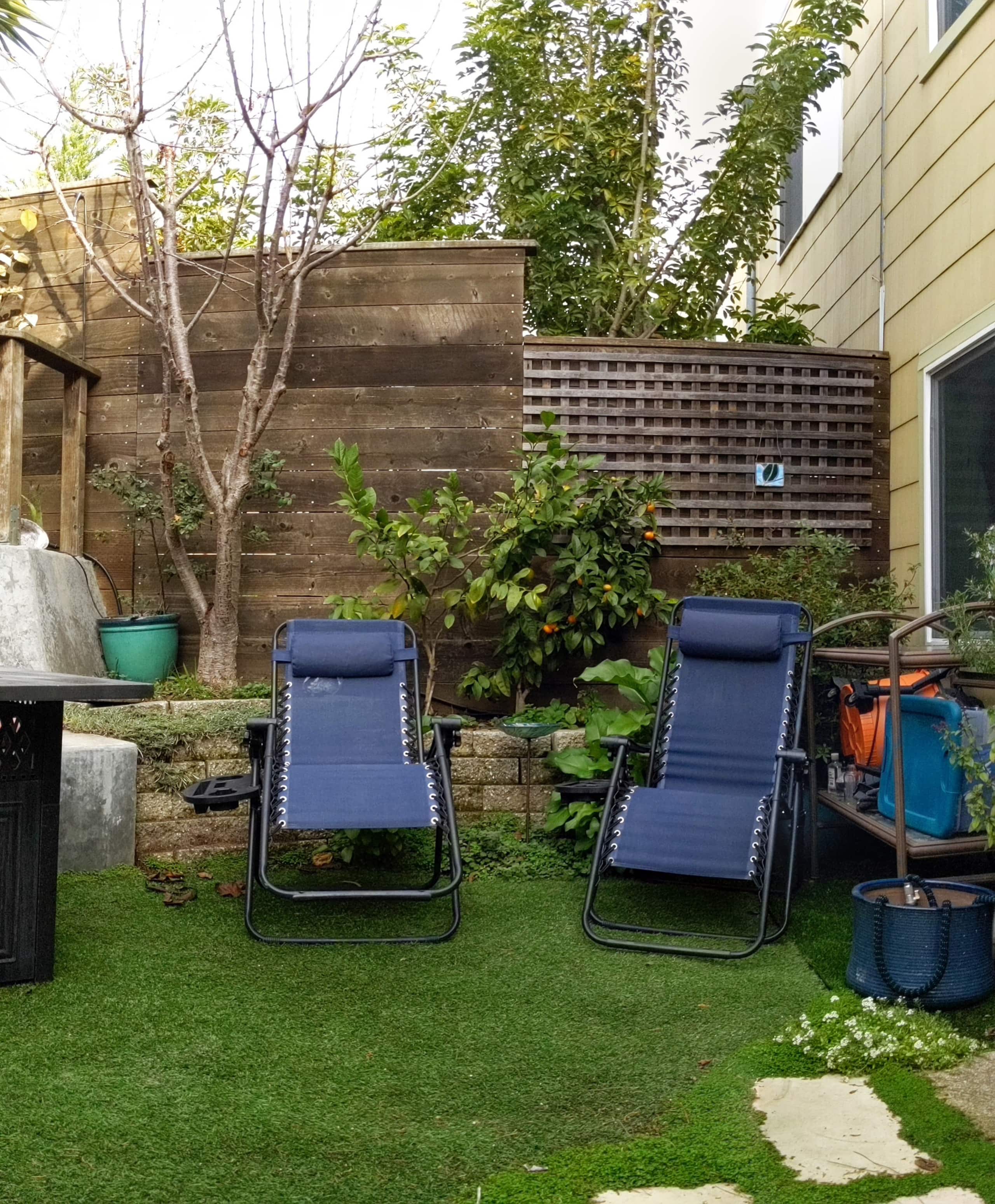 Artist's garden retreat and spa - Image 58
