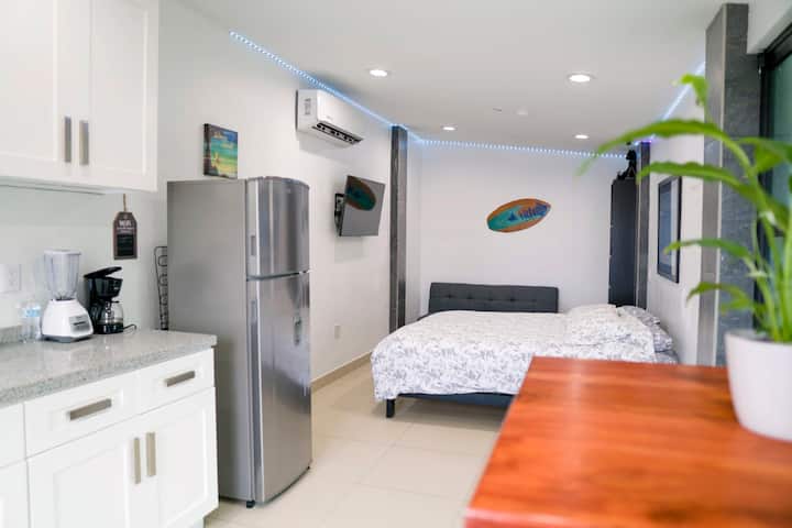 Casa Lopez Mzt / Modern Penthouse 9 / Rooftop Pool - Mazatlán