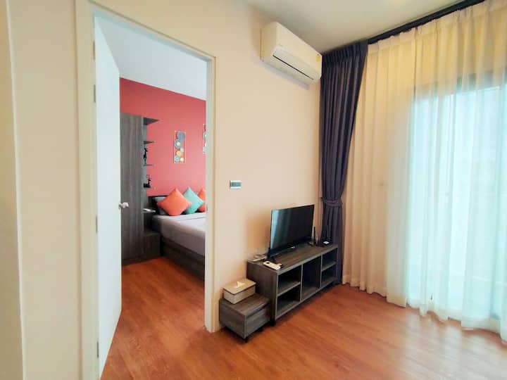 Charming Room On 7th Floor In Heart Of Phuket - Phuket