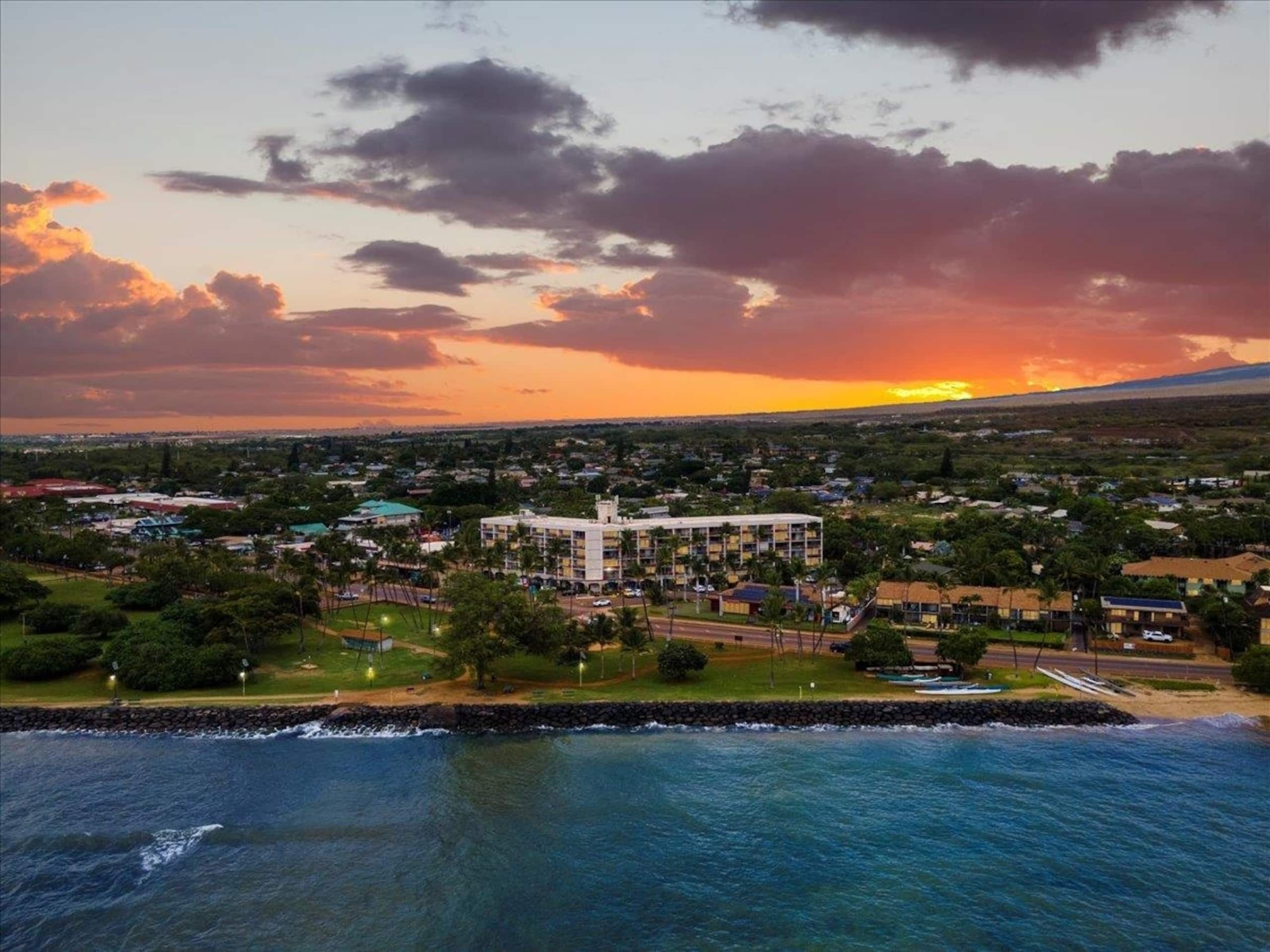Condo in Kihei · ★4.94 · 1 bedroom · 2 beds · 1 private bath - Image 6