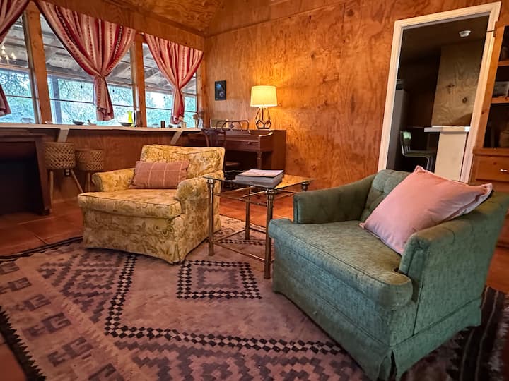 Rustic & Cozy Home On 9 Acres Of Forest - Pink, OK