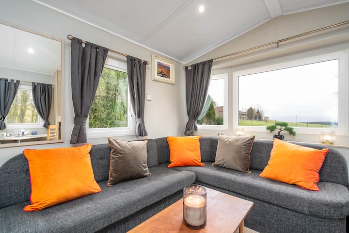 Curlew Lodge- Holiday Home - Glossop