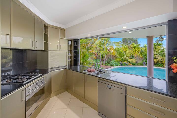 Riverside Breeze – luxury family retreat with pool gallery image 2