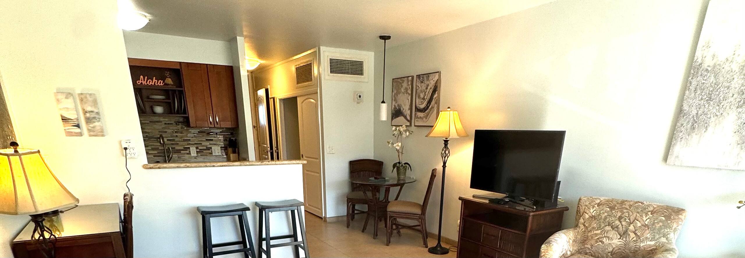 Condo in Lahaina · ★4.98 · Studio · 1 bed · 1 private bath - Image 26