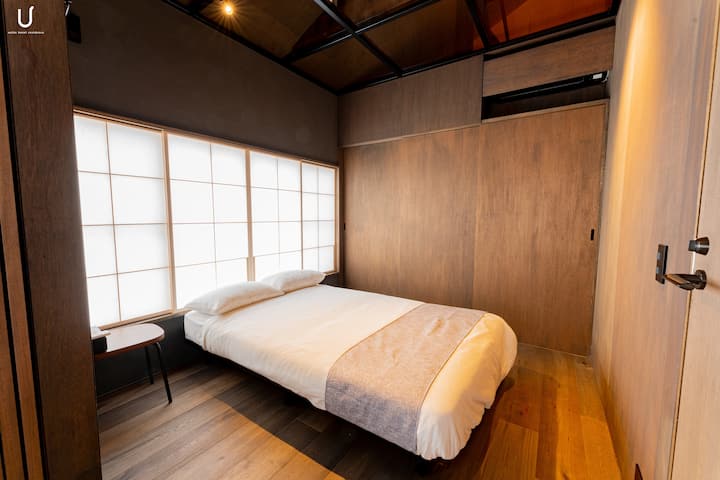 寝室4
