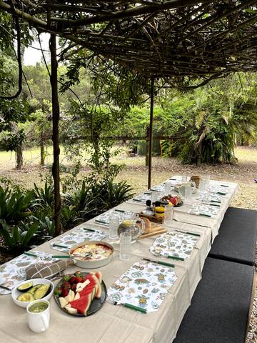 Country Getaway with Pool, Fire Pit and 5.5 acres gallery image 3