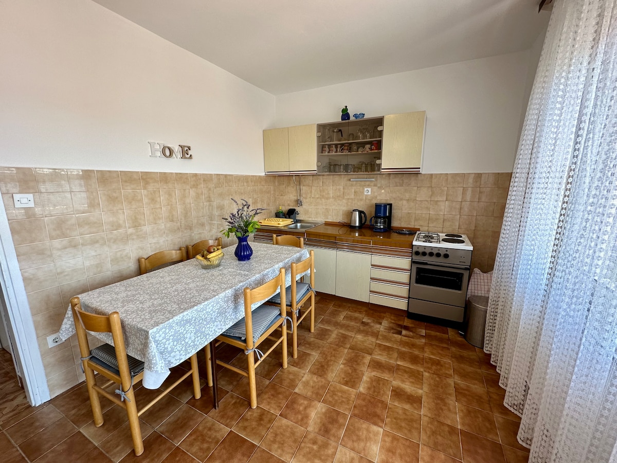 Apartman Mona 1
