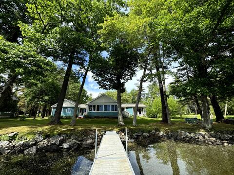 Waterfront Treasure On The Lake