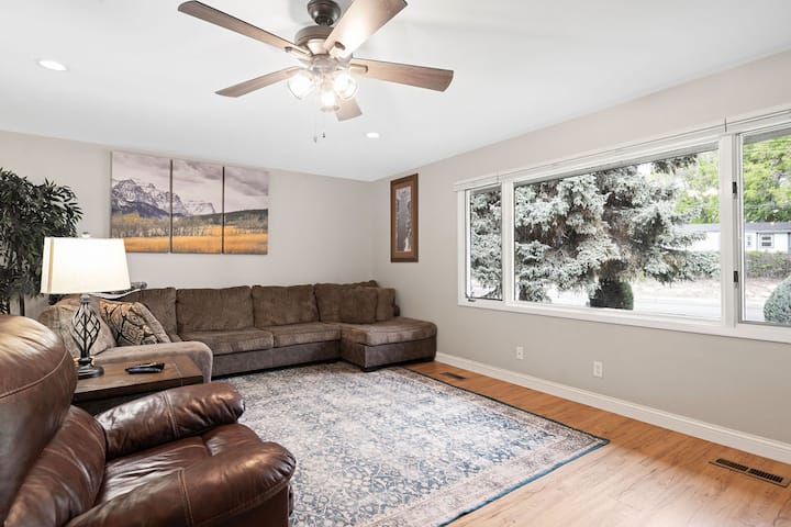 Pets & Kids Love This Montana Dream Home! - Billings, MT