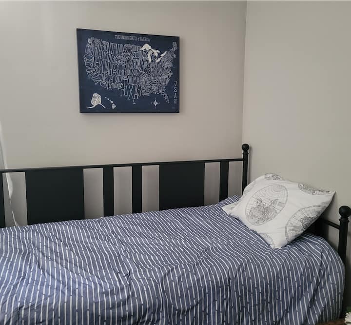 საძინებელი 1