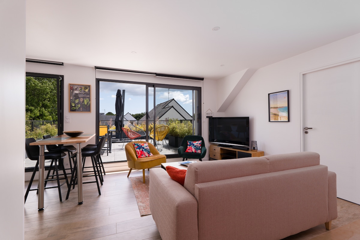 Propriété Airbnb réussie: Guidel Superb apartment with large terrace à Guidel