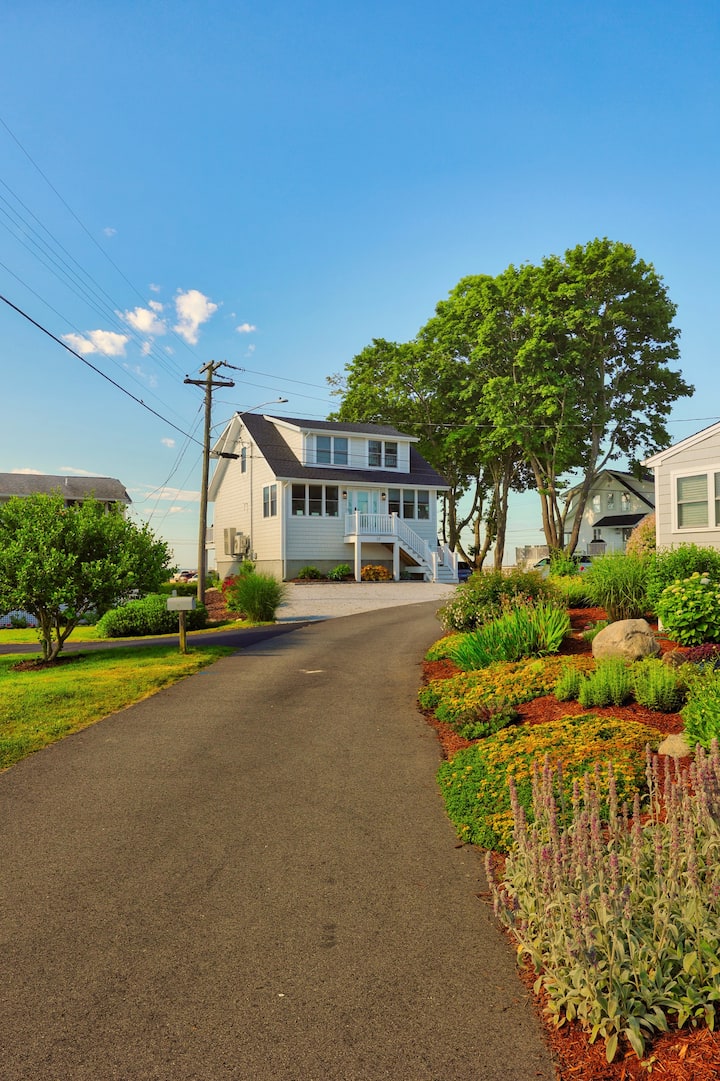 Four Season Retreat - White Sand Beach Old Lyme Ct