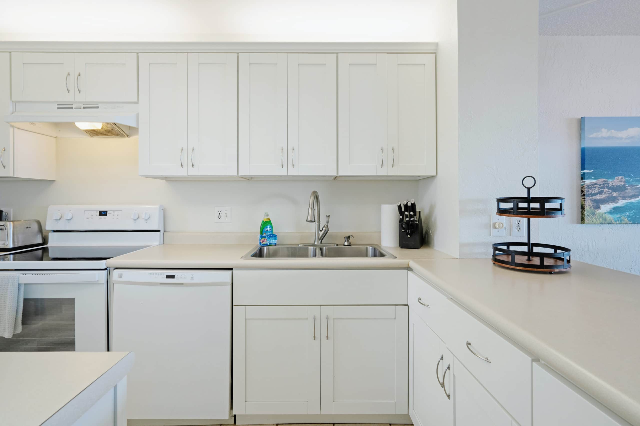 Condo in Kihei · ★4.77 · 1 bedroom · 2 beds · 1 bath - Image 11