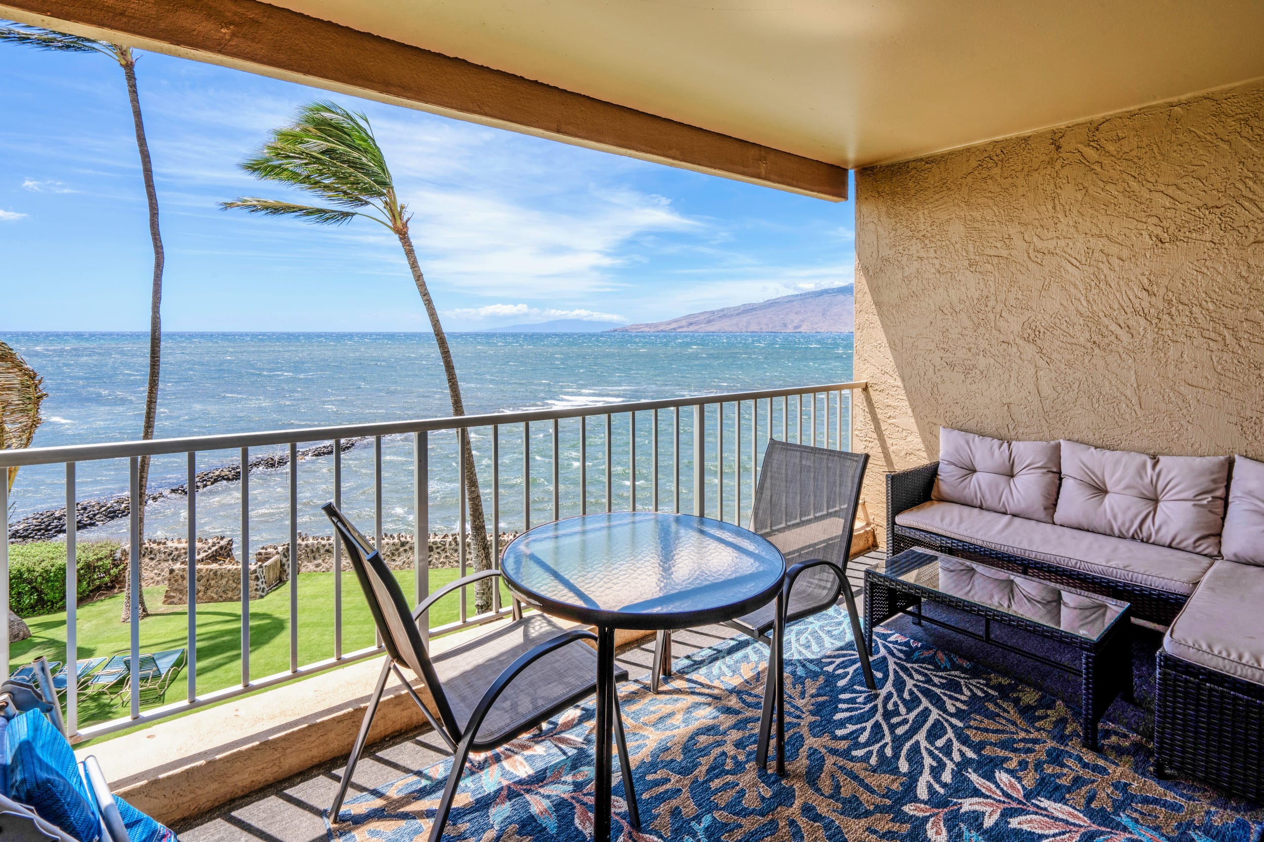 Condo in Kihei · ★4.77 · 1 bedroom · 2 beds · 1 bath - Image 21