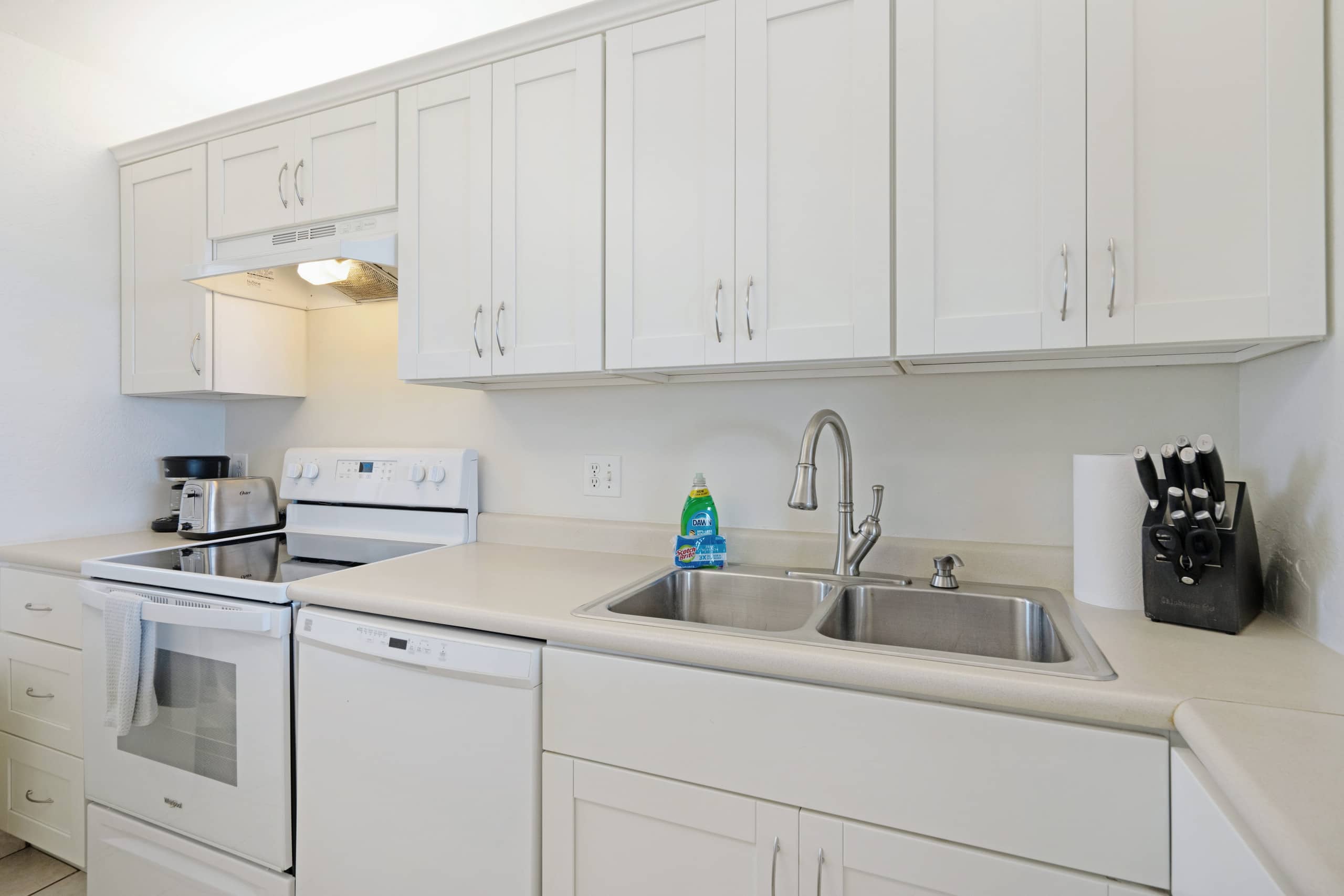 Condo in Kihei · ★4.77 · 1 bedroom · 2 beds · 1 bath - Image 13