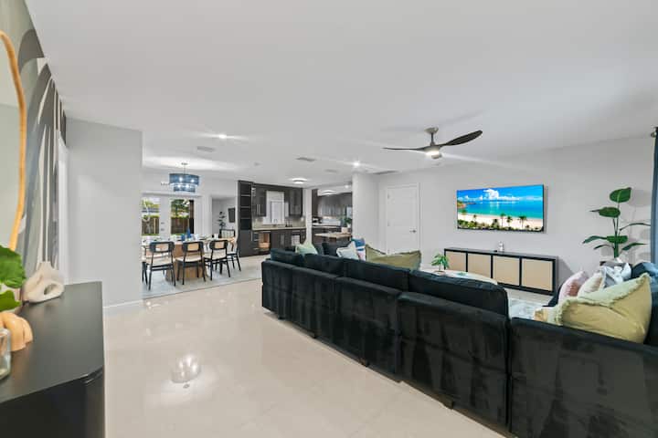 Tropical Pool Oasis- 15 Min From World Cup Stadium - Dania Beach, FL