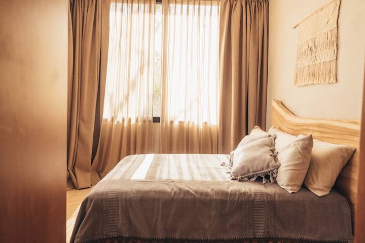 Შემდეგ საძინებელი 