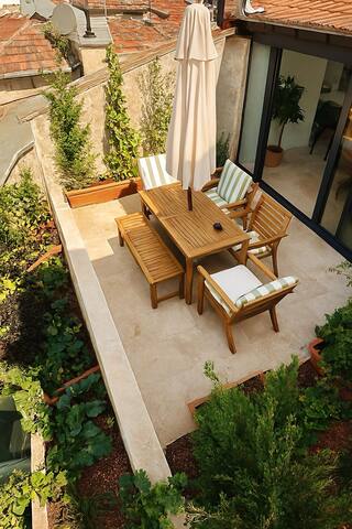 AB Residences-Villa with Terrace 4BR/4Bathroom