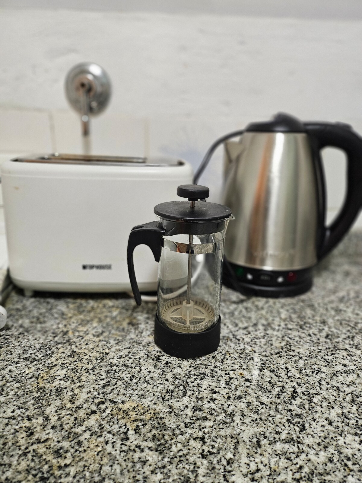 Studio en Palermo con balcón cerrado y cocina completa