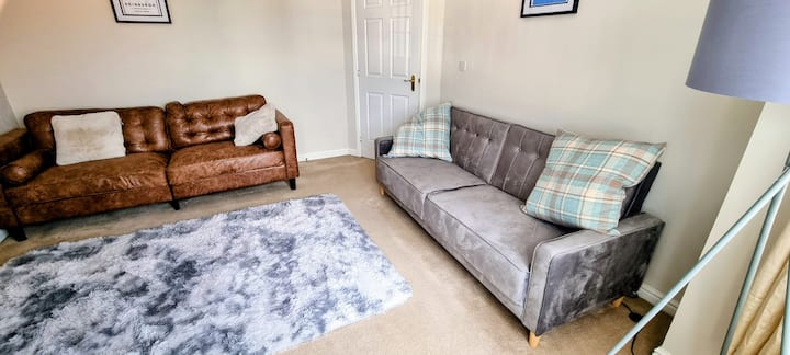 Luxury Modern 2 Bedroom Flat In Dunfermline - Dunfermline