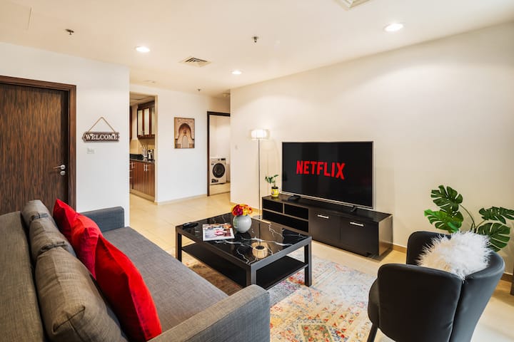 Spacious,deluxe,5br+maidroom Close To Beach & Mall - ドバイ