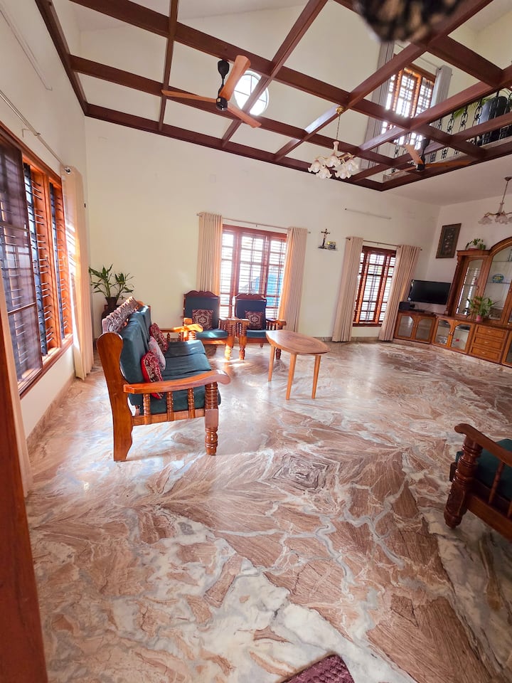 მისაღები ოთახი