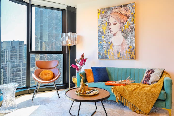 Luxury 2Bed2Bath Apt | Central CBD | Walk to Every