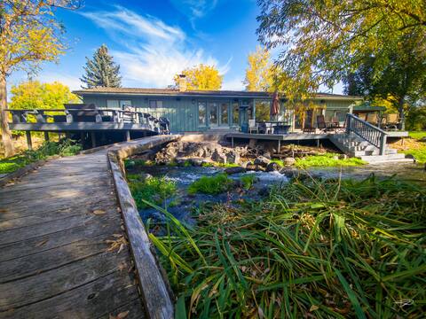 Spacious creekside retreat