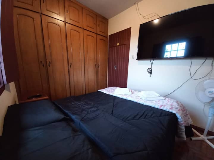 Dhomë gjumi 2