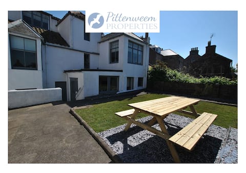 Carstairs House- fabulous family home by the sea